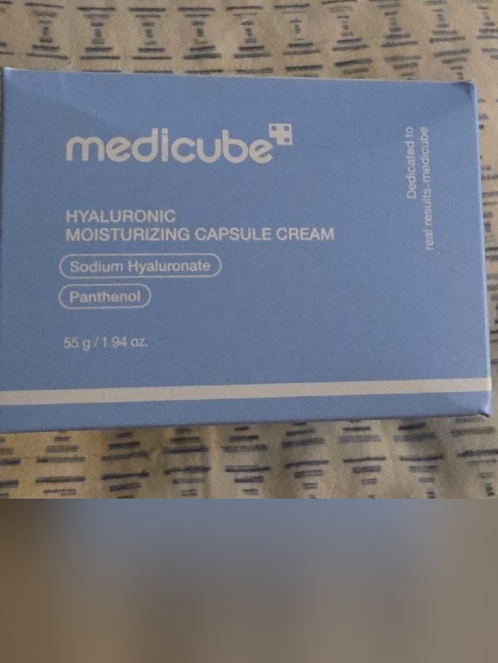 Medicube Hyaluronic Moisturizing Capsule Cream - Light Blue Box